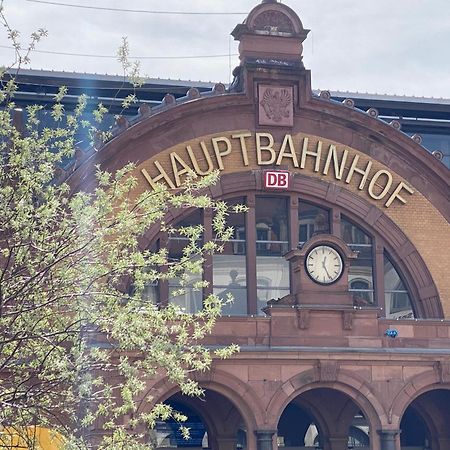 Eiwelhome - Stilvoll, Urban-Ruhig Schlafen, Bahnhofsnah, Balkon Erfurt Bagian luar foto