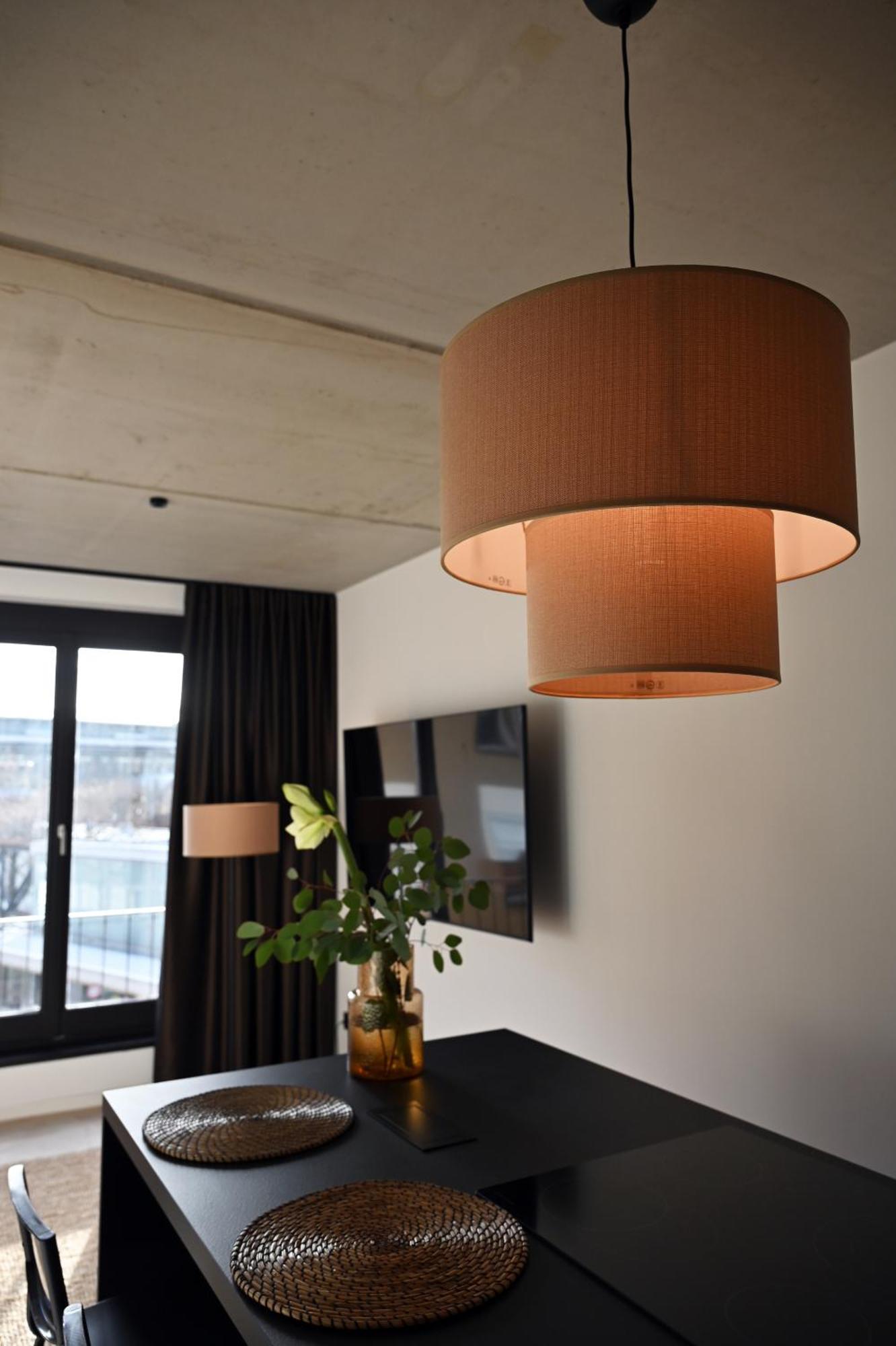 Eiwelhome - Stilvoll, Urban-Ruhig Schlafen, Bahnhofsnah, Balkon Erfurt Bagian luar foto